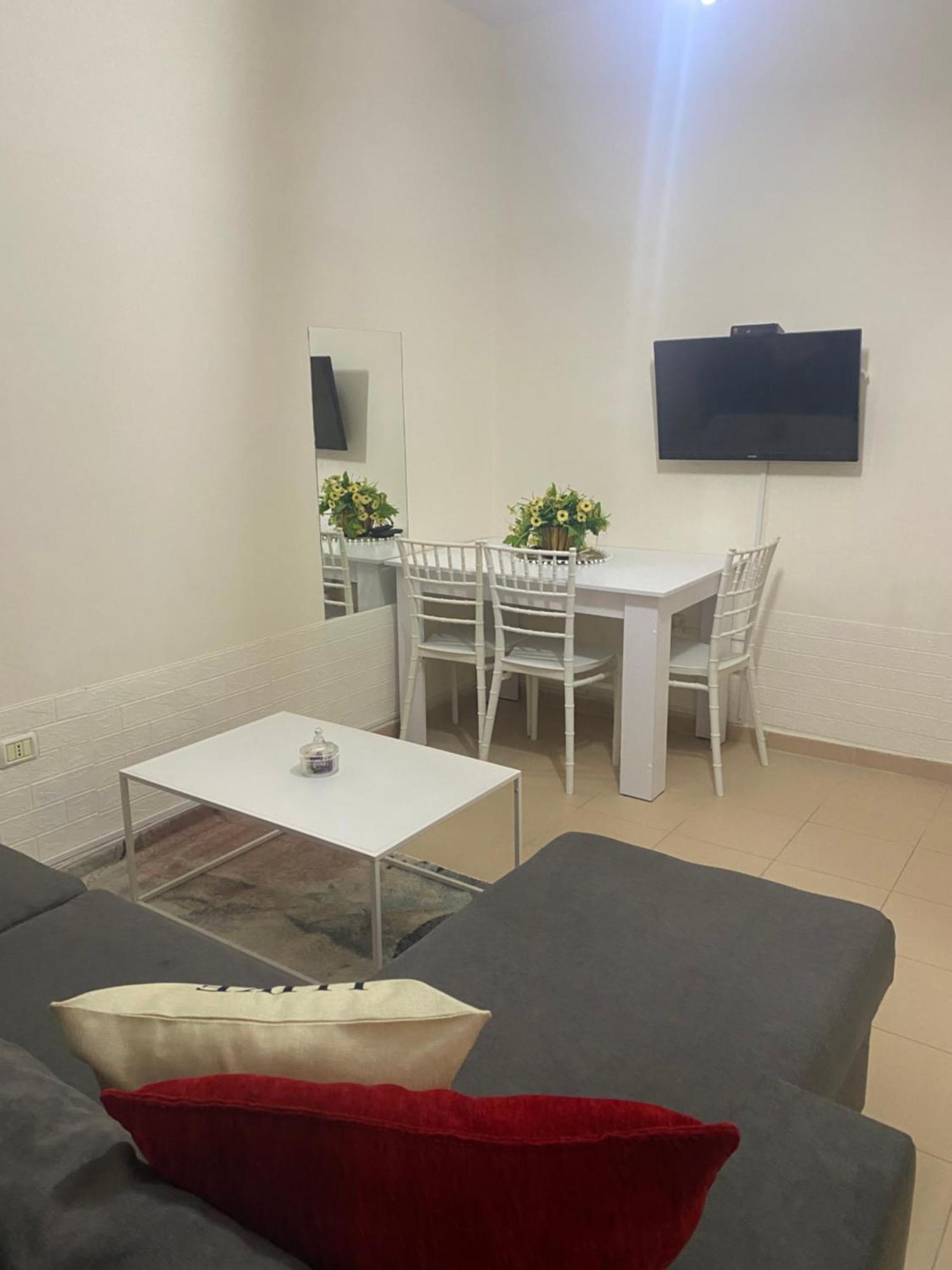 Chlo Apartment 4 Tirane Extérieur photo